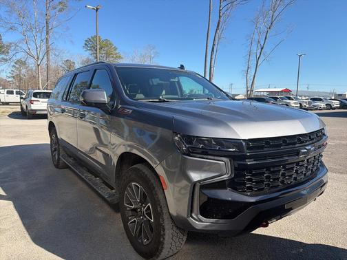2021 Chevrolet Suburban 4WD Z71