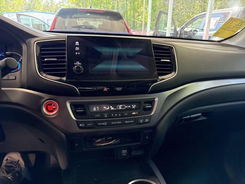 Platinum White Pearl 2022 Honda Pilot 2WD EX-L