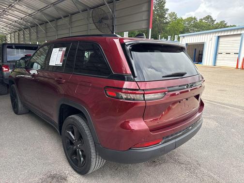 Velvet Red Pearlcoat 2022 Jeep Grand Cherokee Altitude