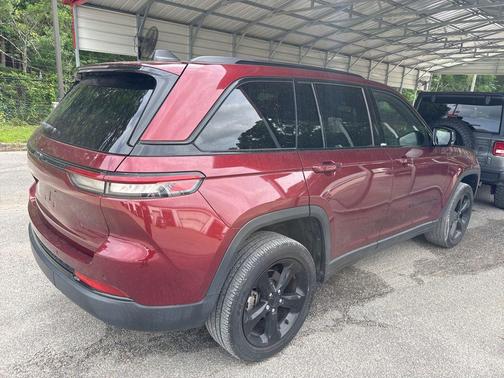 Velvet Red Pearlcoat 2022 Jeep Grand Cherokee Altitude
