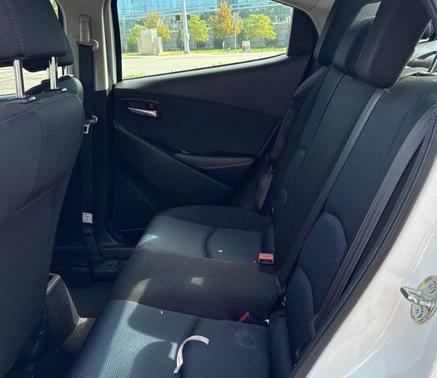 2017 Toyota Yaris iA Base