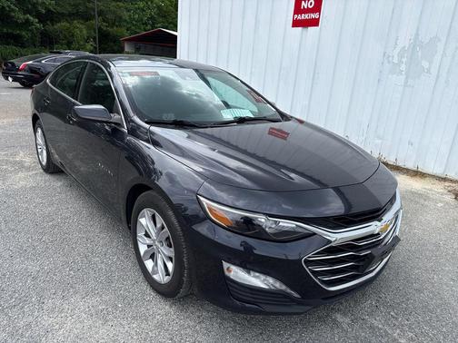Dark Ash Metallic 2023 Chevrolet Malibu FWD 1LT