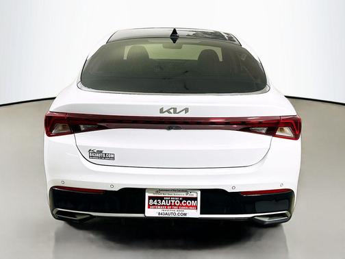 2022 Kia K5 EX