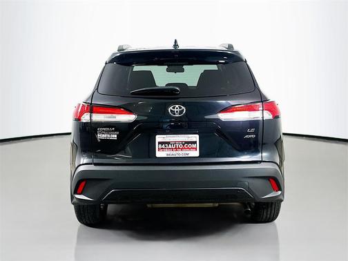 2024 Toyota Corolla Cross LE