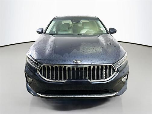 2020 Kia Cadenza Technology