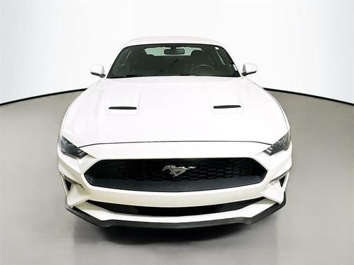 2020 Ford Mustang EcoBoost