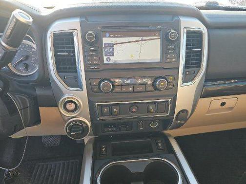 2017 Nissan Titan XD SV