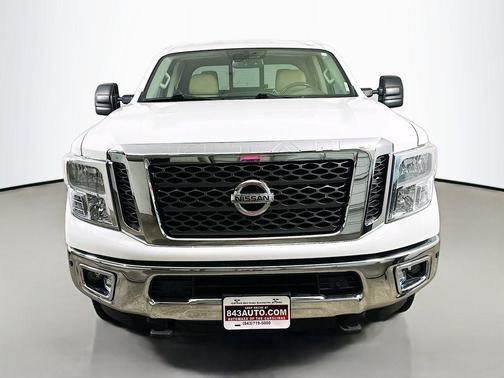 2017 Nissan Titan XD SV