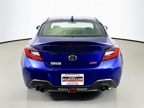 2024 Toyota GR86 Premium