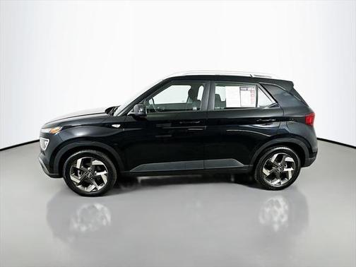 2021 Hyundai VENUE SEL