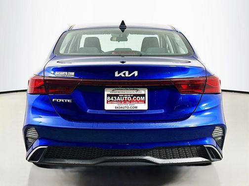 Deep Sea Blue 2022 Kia Forte LXS