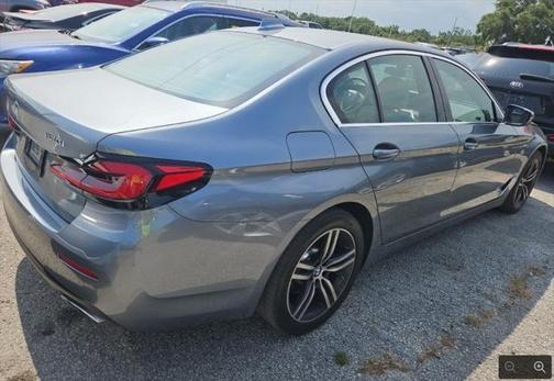 2021 BMW 530 530i