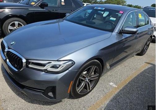 2021 BMW 530 530i