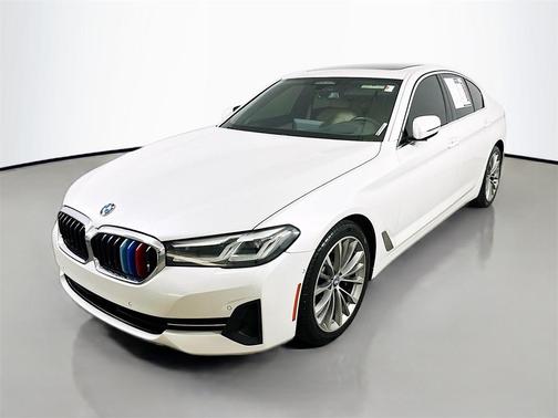 2021 BMW 530 530i