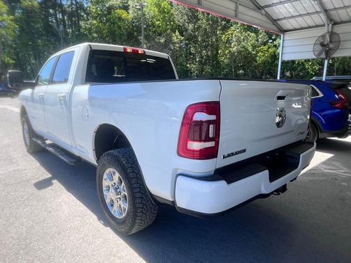 Bright White Clearcoat 2024 RAM 2500 Laramie Crew Cab 4x4 6'4' Box