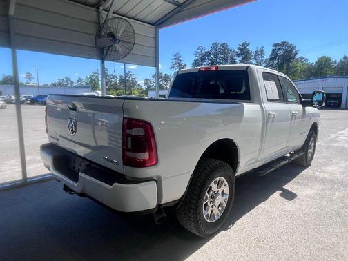 Bright White Clearcoat 2024 RAM 2500 Laramie Crew Cab 4x4 6'4' Box