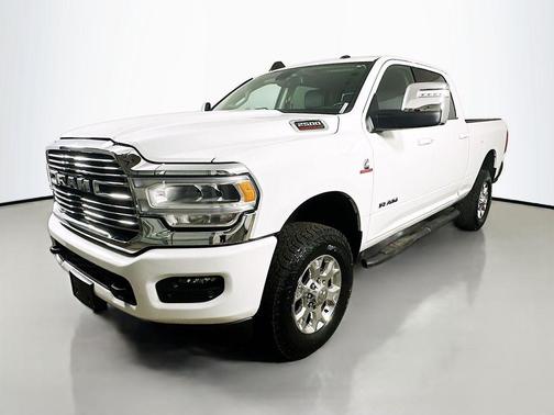 Bright White Clearcoat 2024 RAM 2500 Laramie Crew Cab 4x4 6'4' Box