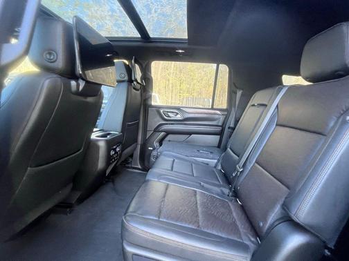 2021 Chevrolet Suburban 4WD High Country