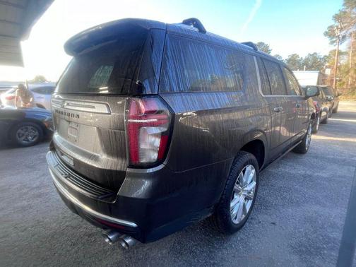 2021 Chevrolet Suburban 4WD High Country