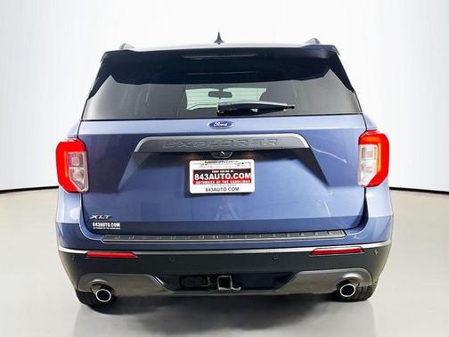 Infinite Blue Metallic Tinted Clearcoat 2021 Ford Explorer XLT
