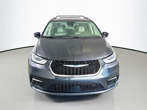2021 Chrysler Pacifica Hybrid Touring L