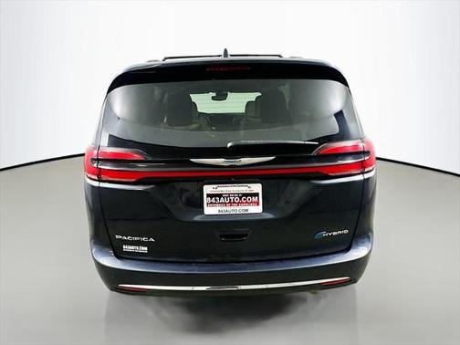 2021 Chrysler Pacifica Hybrid Touring L