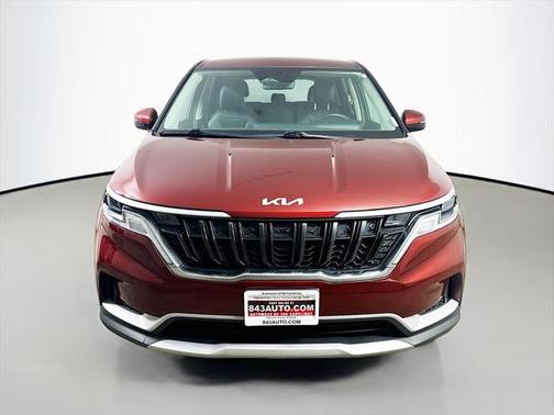 2024 Kia Carnival LX