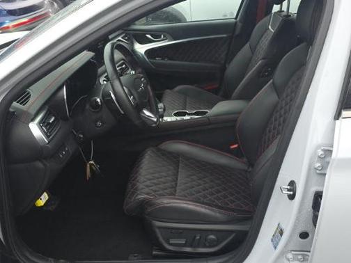 Siberian Ice 2023 Genesis G70 3.3T AWD