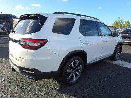 2024 Honda Pilot Elite