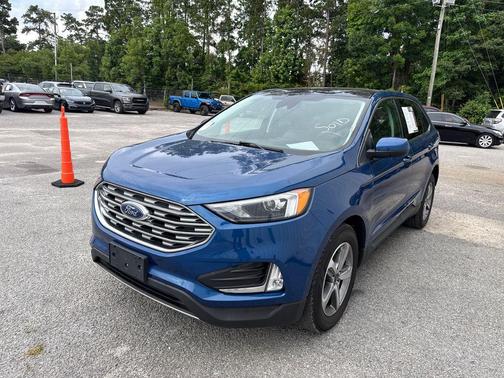 Blue Metallic 2022 Ford Edge SEL
