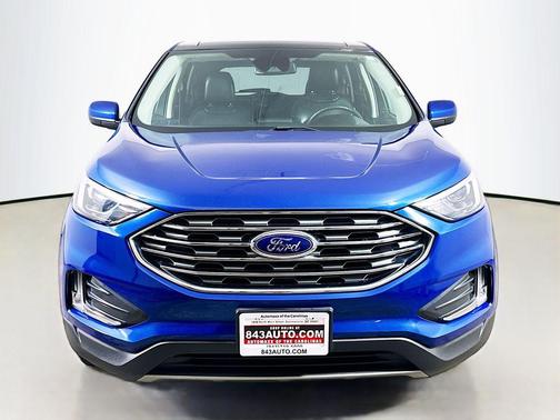 Blue Metallic 2022 Ford Edge SEL