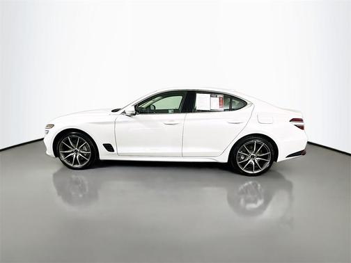 2025 Genesis G70 2.5T RWD