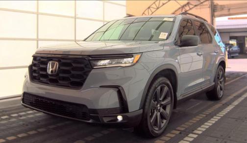 Obsidian Blue Pearl 2025 Honda Pilot Sport