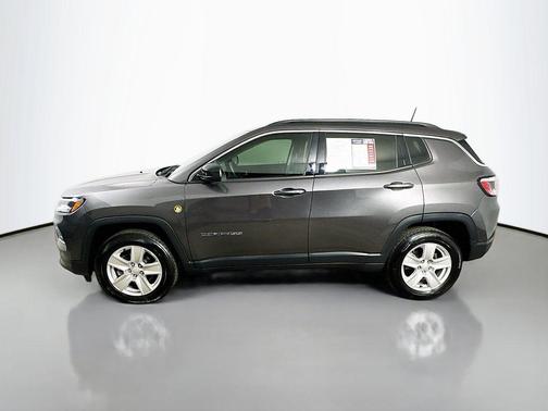 Granite Crystal Metallic Clearcoat 2022 Jeep Compass Latitude