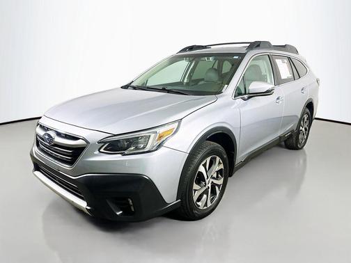 Ice Silver Metallic 2022 Subaru Outback Limited