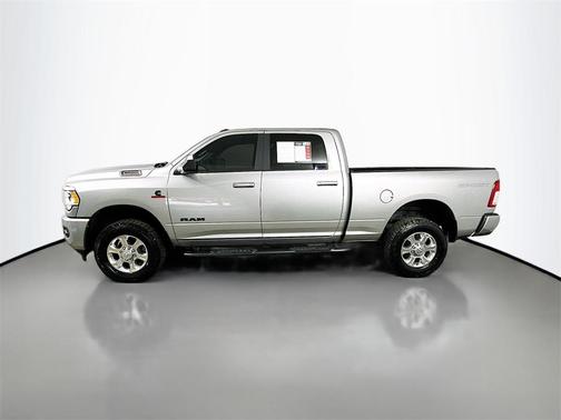 2022 RAM 2500 Big Horn Crew Cab 4x4 6'4' Box