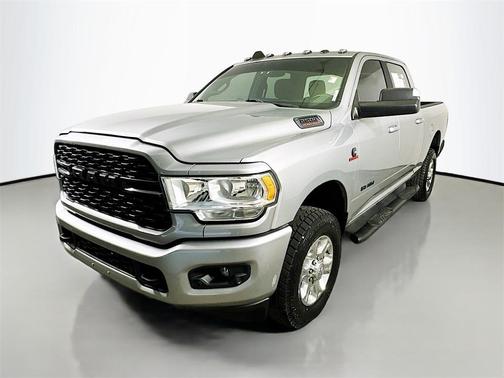 2022 RAM 2500 Big Horn Crew Cab 4x4 6'4' Box