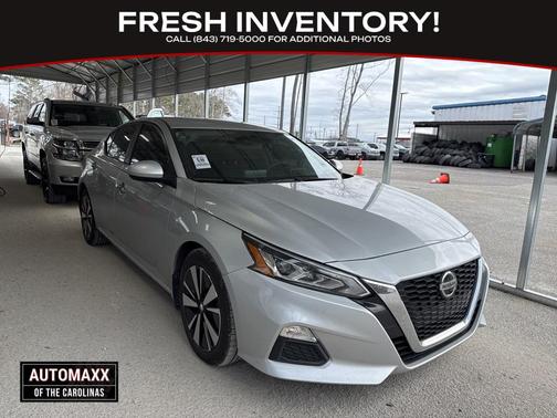 2022 Nissan Altima 2.5 SV