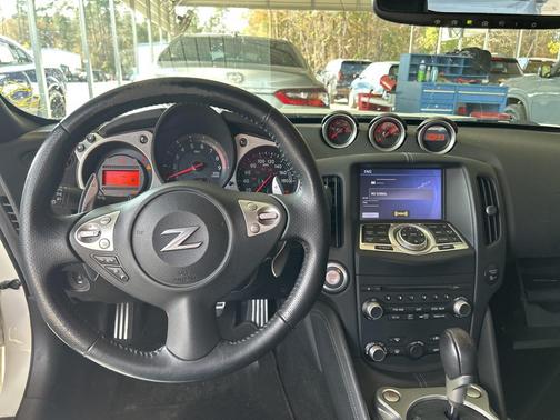 2014 Nissan 370Z Touring