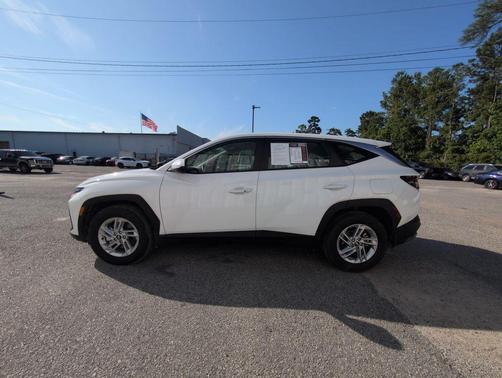Serenity White Pearl 2025 Hyundai TUCSON SE