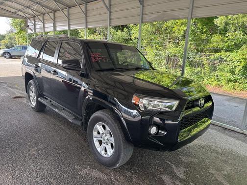 Midnight Black Metallic 2017 Toyota 4Runner SR5 Premium