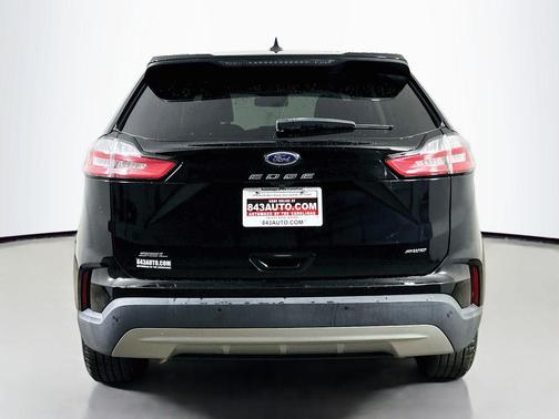 Black Metallic 2023 Ford Edge SEL