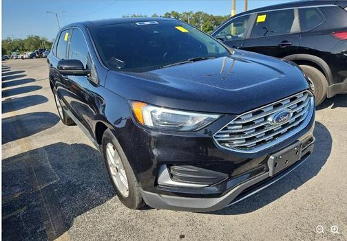 Black Metallic 2023 Ford Edge SEL