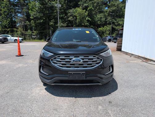 Black Metallic 2023 Ford Edge SEL