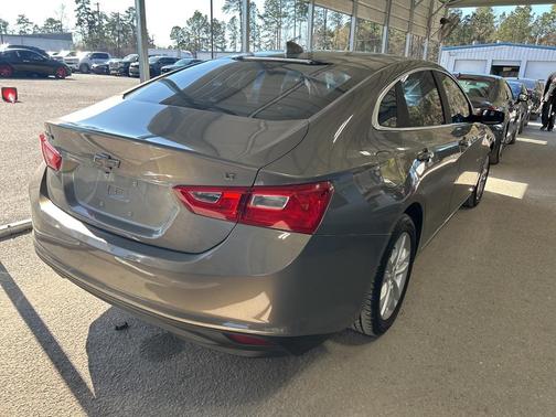 2017 Chevrolet Malibu 1LT