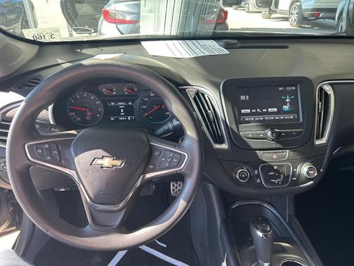 2017 Chevrolet Malibu 1LT
