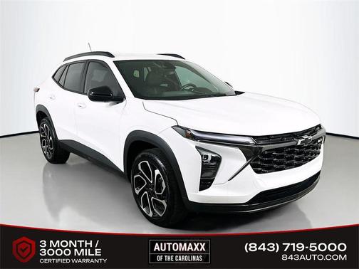 Summit White 2025 Chevrolet Trax FWD 2RS