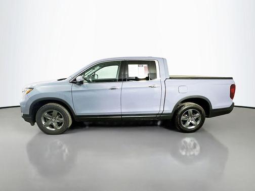 Gray 2023 Honda Ridgeline RTL-E