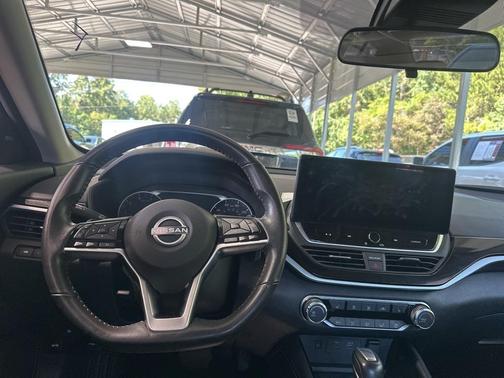 2024 Nissan Altima SR FWD