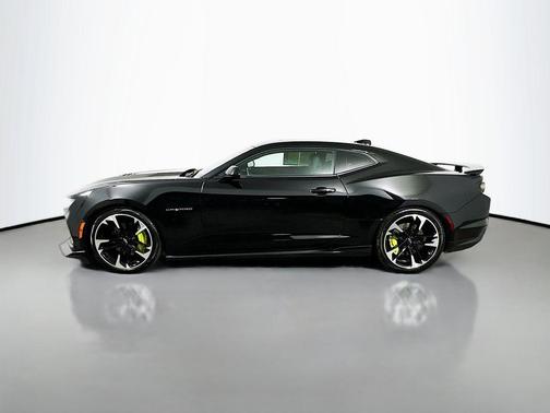 Black 2023 Chevrolet Camaro 2SS